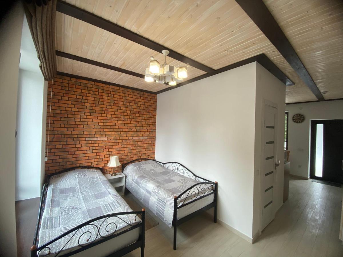 Aparthotel Феєрія Лісу Skhidnytsia Exterior foto