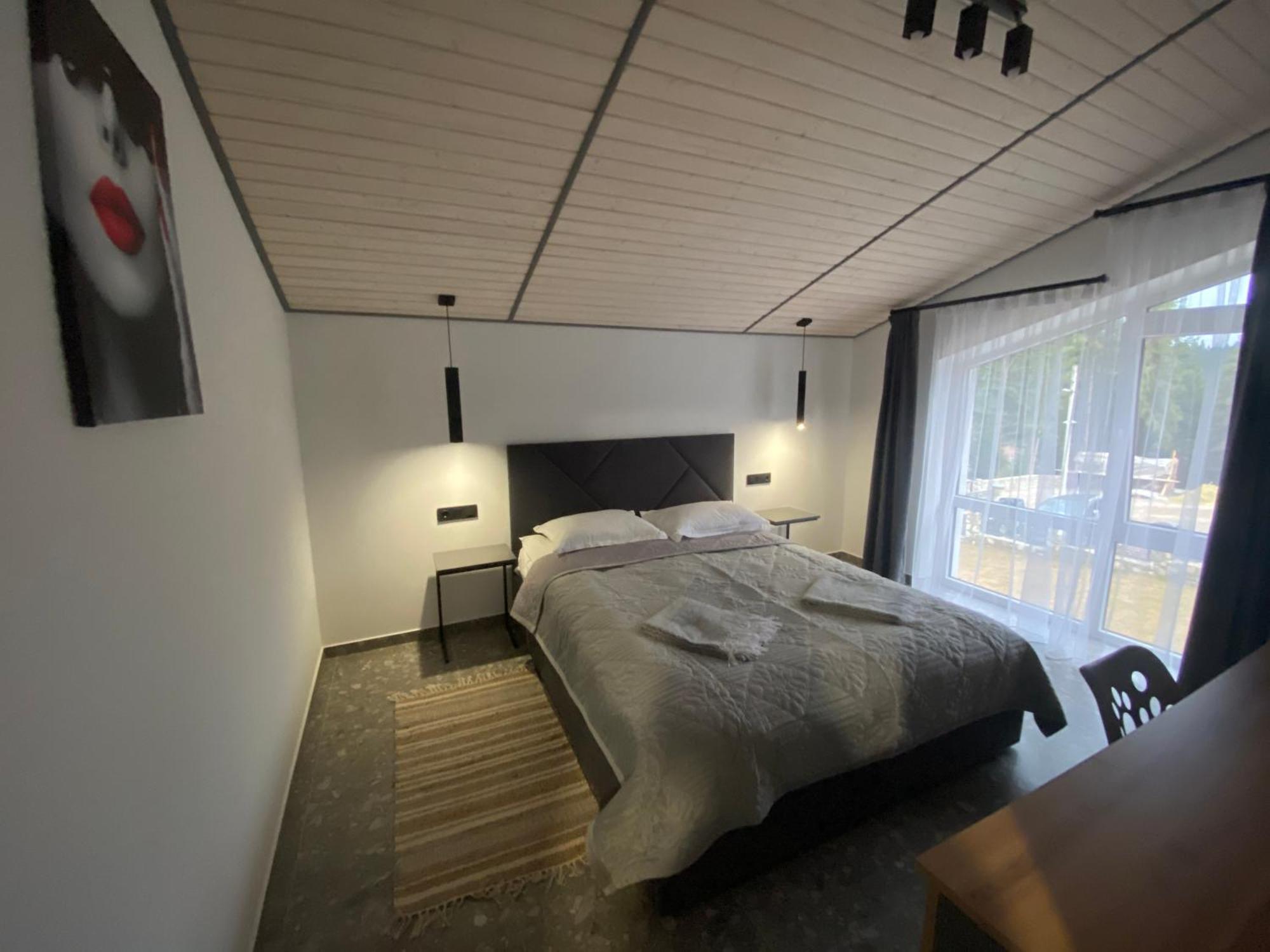 Aparthotel Феєрія Лісу Skhidnytsia Exterior foto