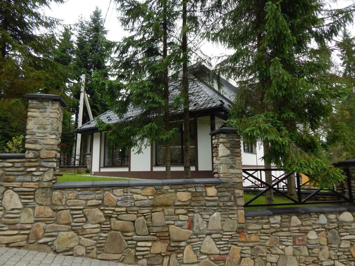Aparthotel Феєрія Лісу Skhidnytsia Exterior foto