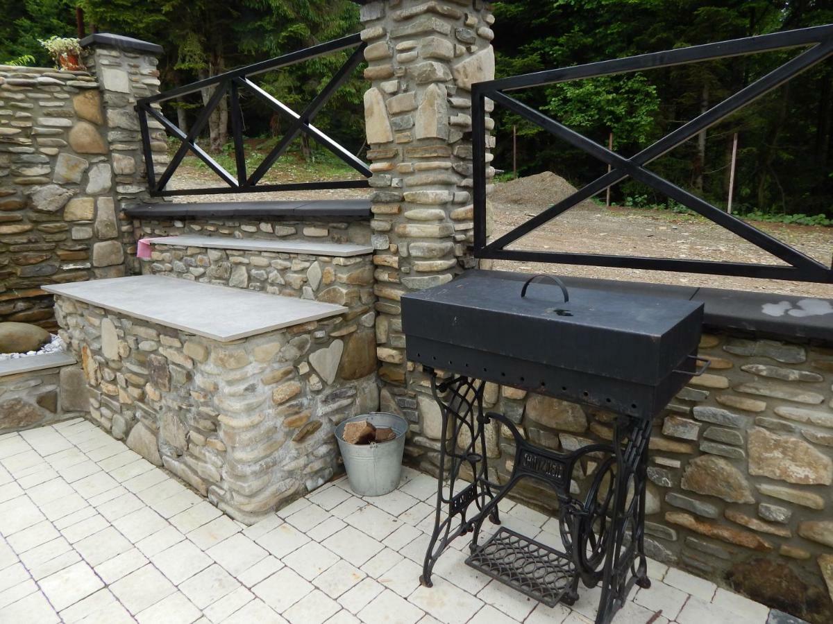 Aparthotel Феєрія Лісу Skhidnytsia Exterior foto