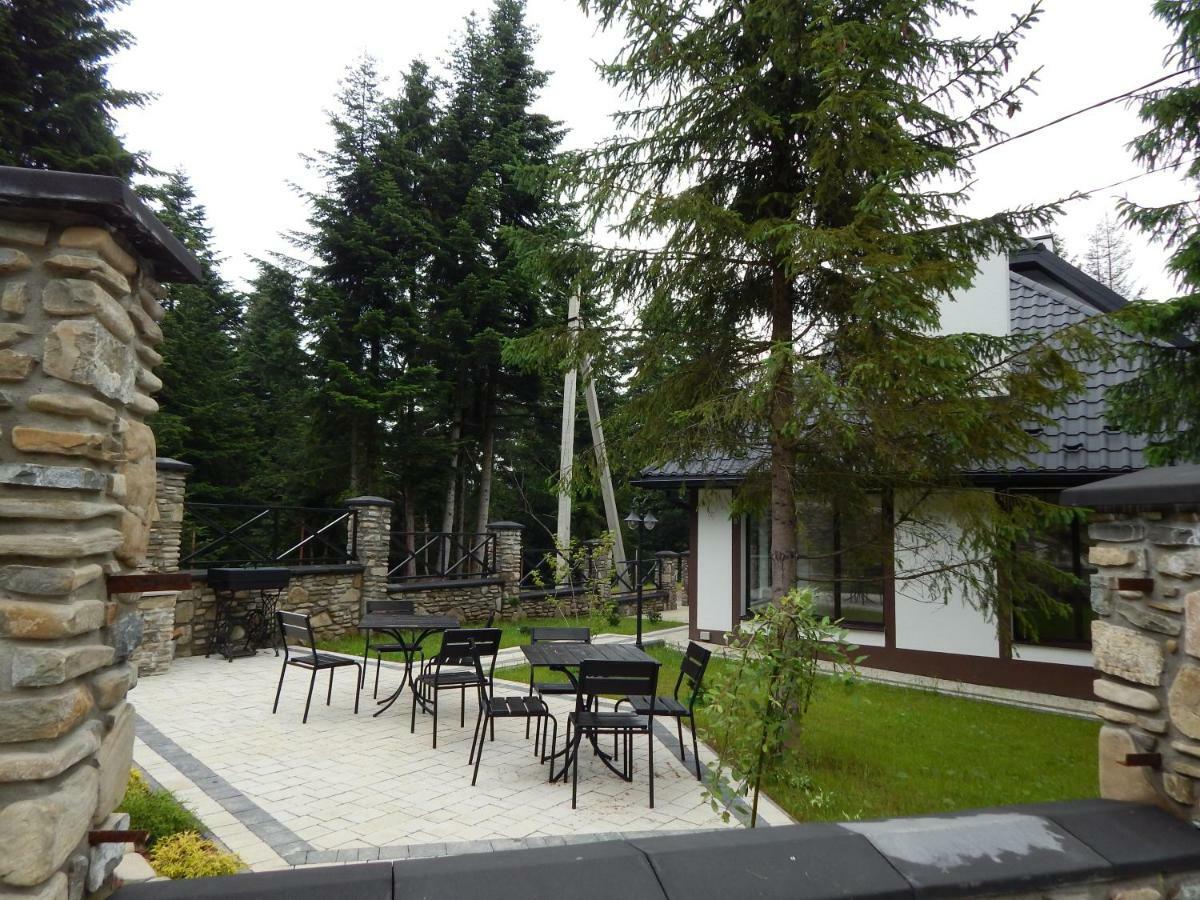 Aparthotel Феєрія Лісу Skhidnytsia Exterior foto