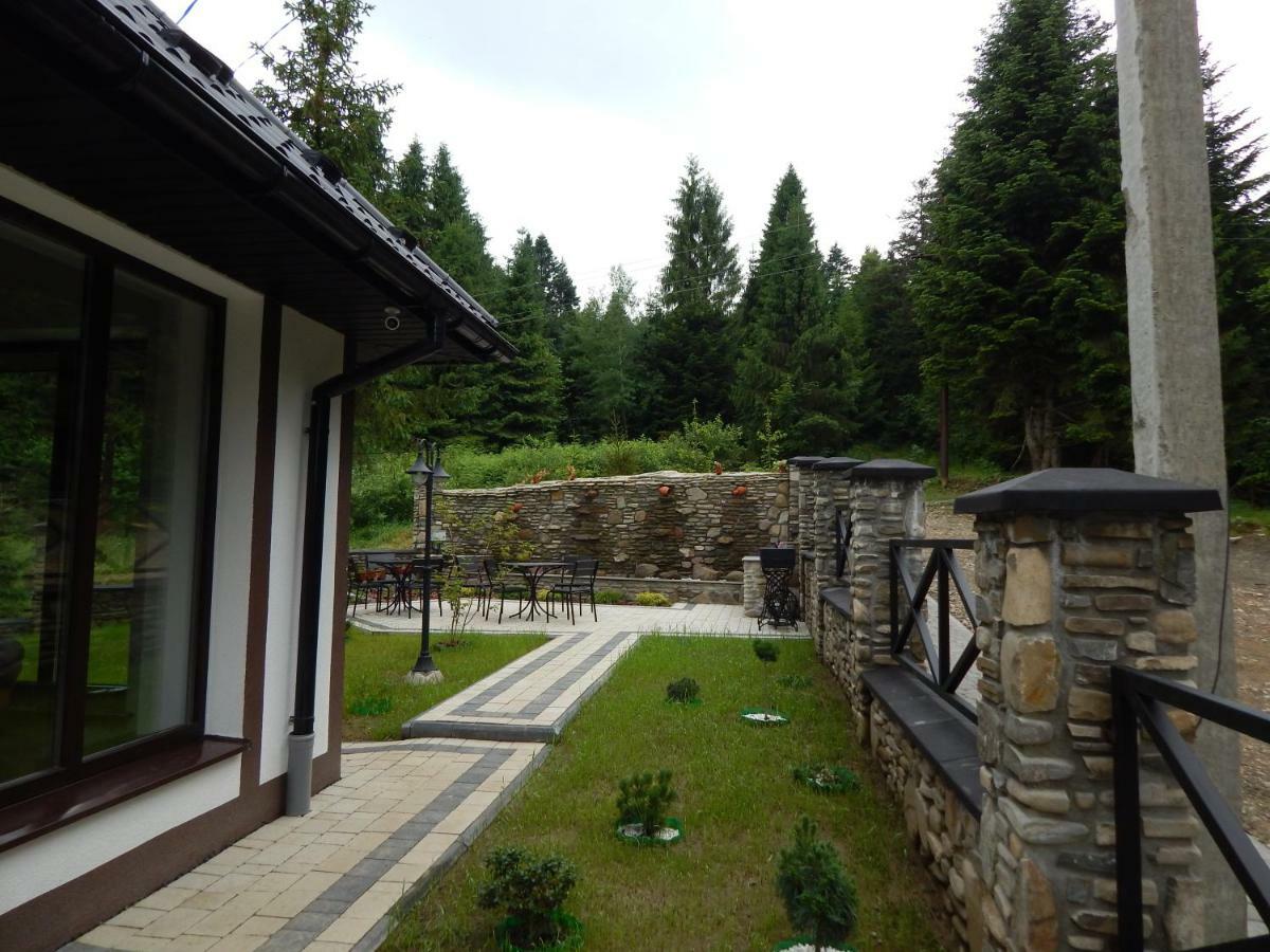 Aparthotel Феєрія Лісу Skhidnytsia Exterior foto